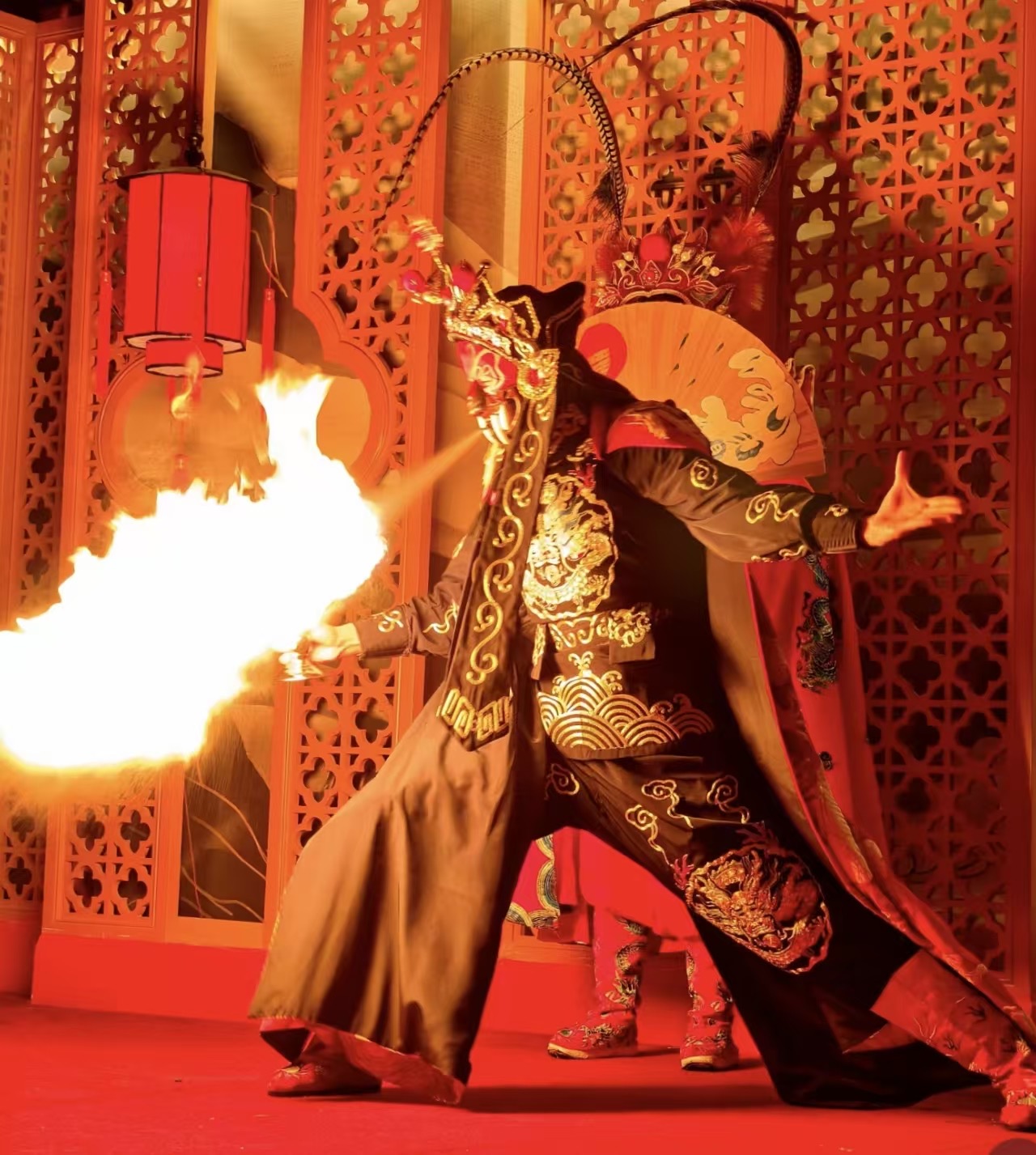 Sichuan opera fire breathing