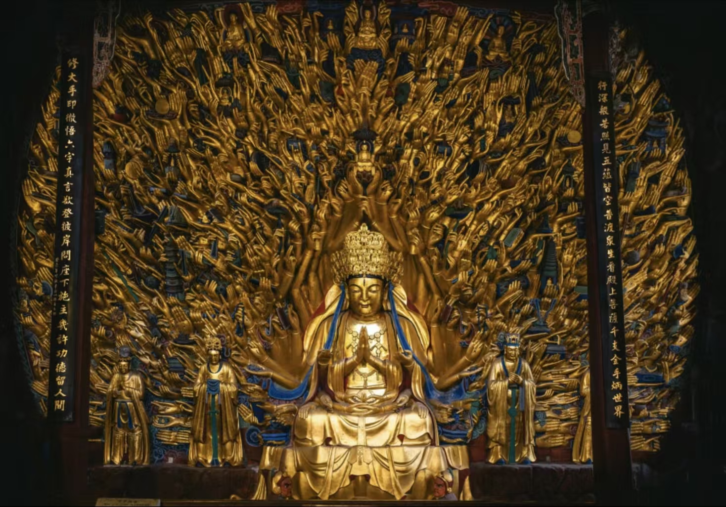 Dazu Rock Carvings Private Day Trip