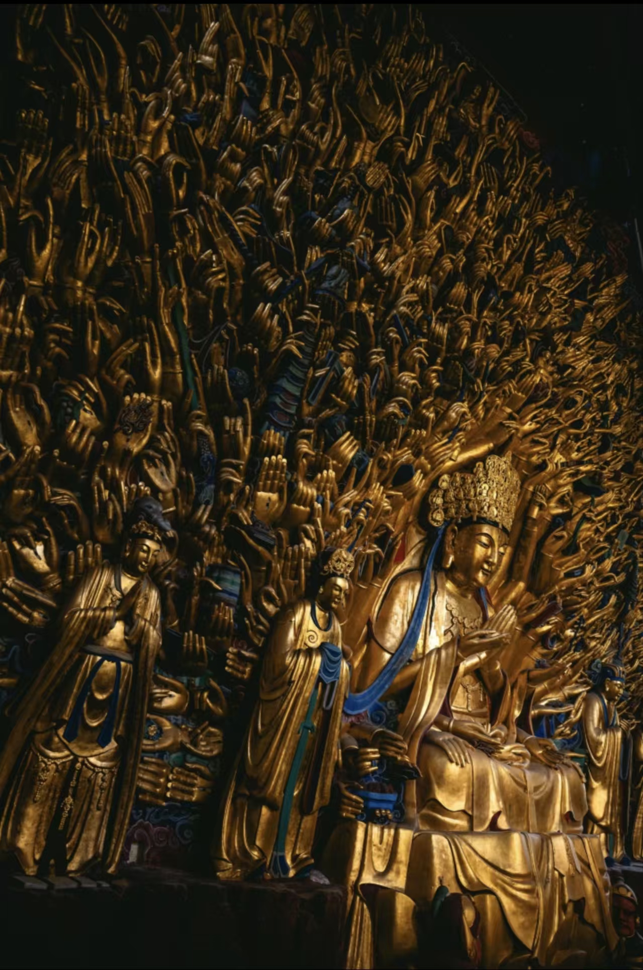 Gilded hands of the Thousand-Hand Guanyin